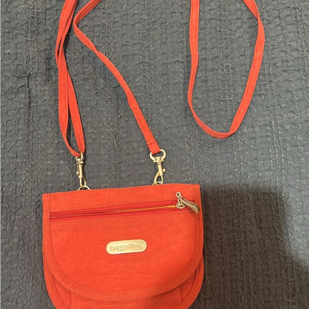 Baggallini Vibrant Red Crossbody Bag